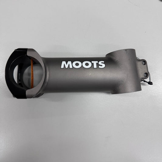 Moots Open Trail 把立