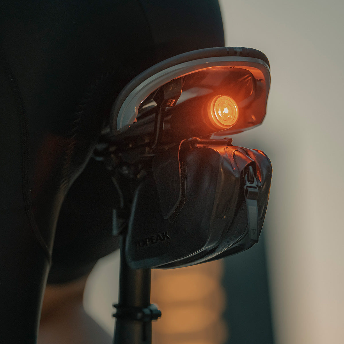 Topeak TailLux 40 DF USB 後燈